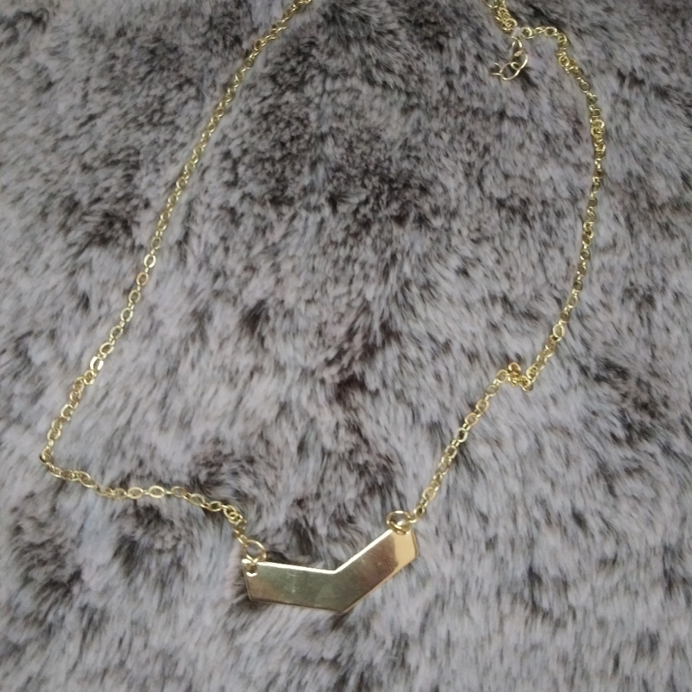 Necklace - Picture 5 of 6